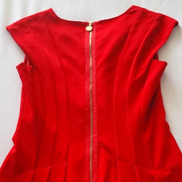 Red Calvin Klein Stunner - Picture 9 of 14